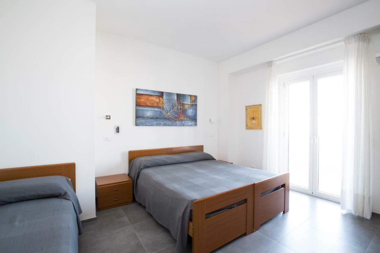 Svevo Sea House Aparthotel Vieste Buitenkant foto