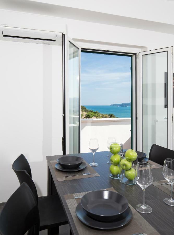Svevo Sea House Aparthotel Vieste Buitenkant foto